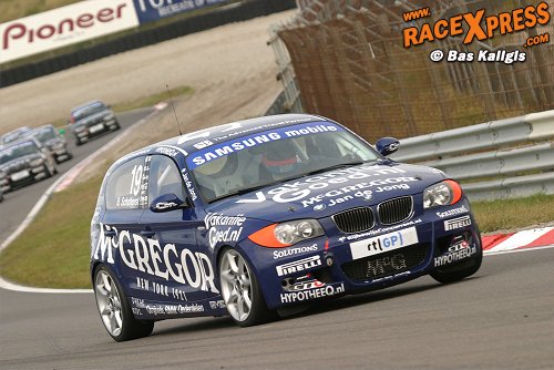 Bas Schothorst naar zege in race 1